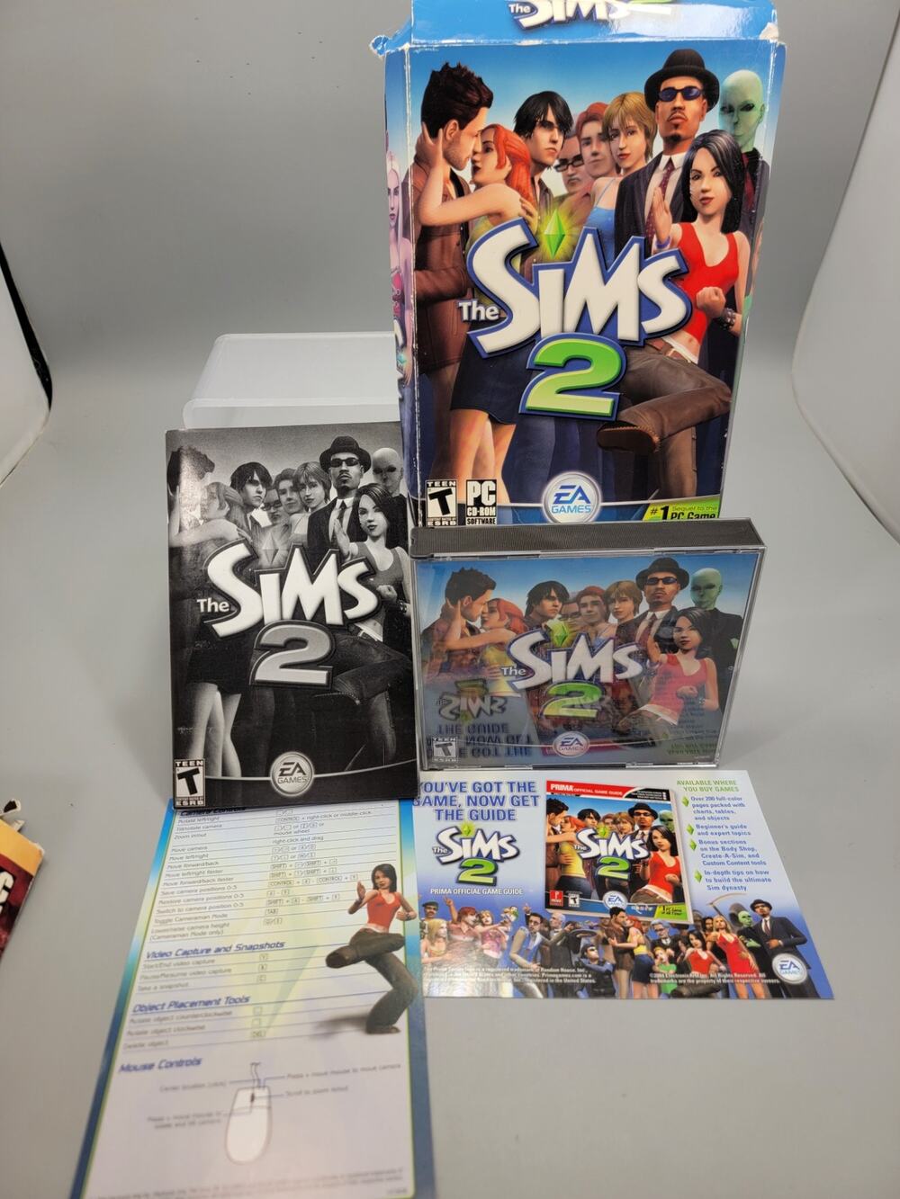 The Sims 2 PC, 2004 CIB Complete in Box Box Not In Best Shape w/Serial Key NTSC